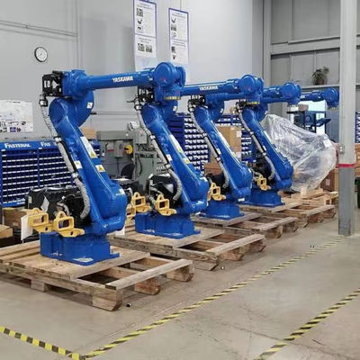 Robot de montaje MOTOMAN-GP180 con el brazo del robot de 6 AXIS con la carga útil del agarrador para el robot industrial 180kg