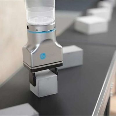 Robot Gripper 2FG7 con brazo robótico industrial CNGBS para manejar como robot colaborativo