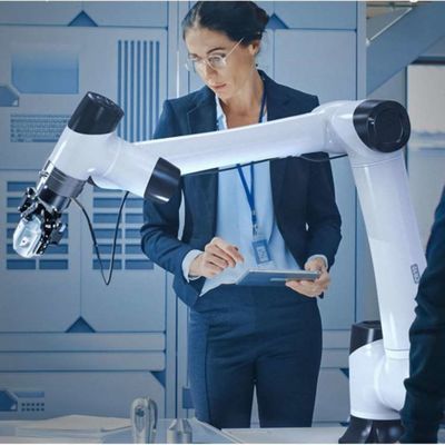 Brazo robótico 6 Ejes CR5 Cobot Robot 5 kg Carga útil para carga y descarga automática como cobot