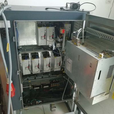 Gabinete de control del robot KRC2 y KRC4 como accesorios del robot de los recambios para el robot de KUKA
