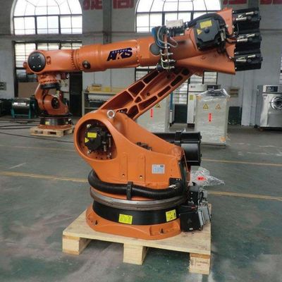KR 210 R2700-2 del brazo del robot de 6 AXIS como máquina de la selección y del lugar para manejar empaletar