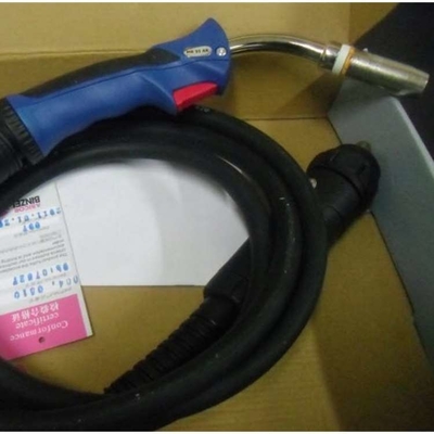 Lámpara de soldadura Mig refrescada por aire MB EVO PRO 26 con brazo robótico para automatización de soldadura como antorchas de soldadura
