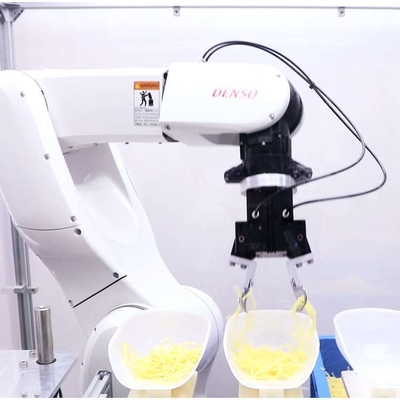 Brazo robótico universal de 6 ejes VS-068/087 con agarre robótico CNGBS para manejar como robot industrial