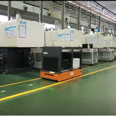 AGV Robot Q3-600C Carga útil de 600 kg con CNGBS Cobot Robot Arm para el proyecto de automatización como AGV